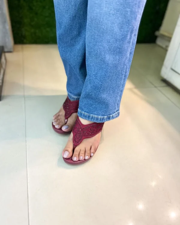 Edge Maroon Platform Slippers