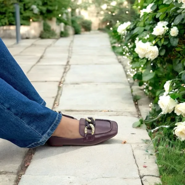 Urbantoes Diana Maroon loafers - Image 3