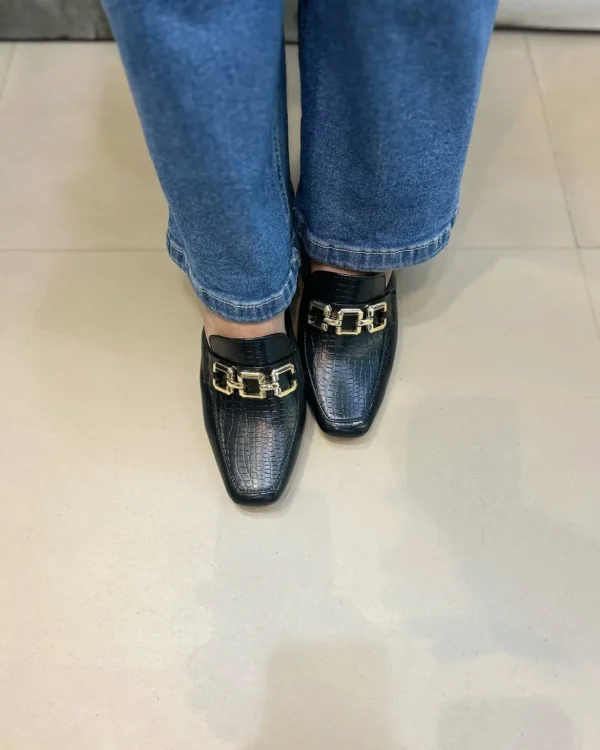 Chic Black Block Heel Mule