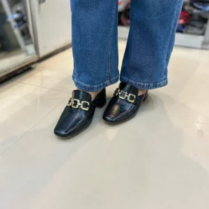 Chic Black Block Heel Mule
