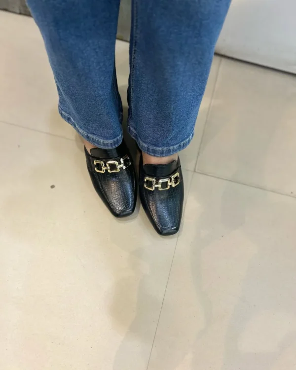 Chic Black Block Heel Mule