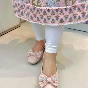 Peachy Blush Embellished Bow Ballerinas – Sweetheart Festive Flats