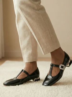 UrbanToes Noor Patent Mary Jane Heels