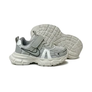kids running shoes