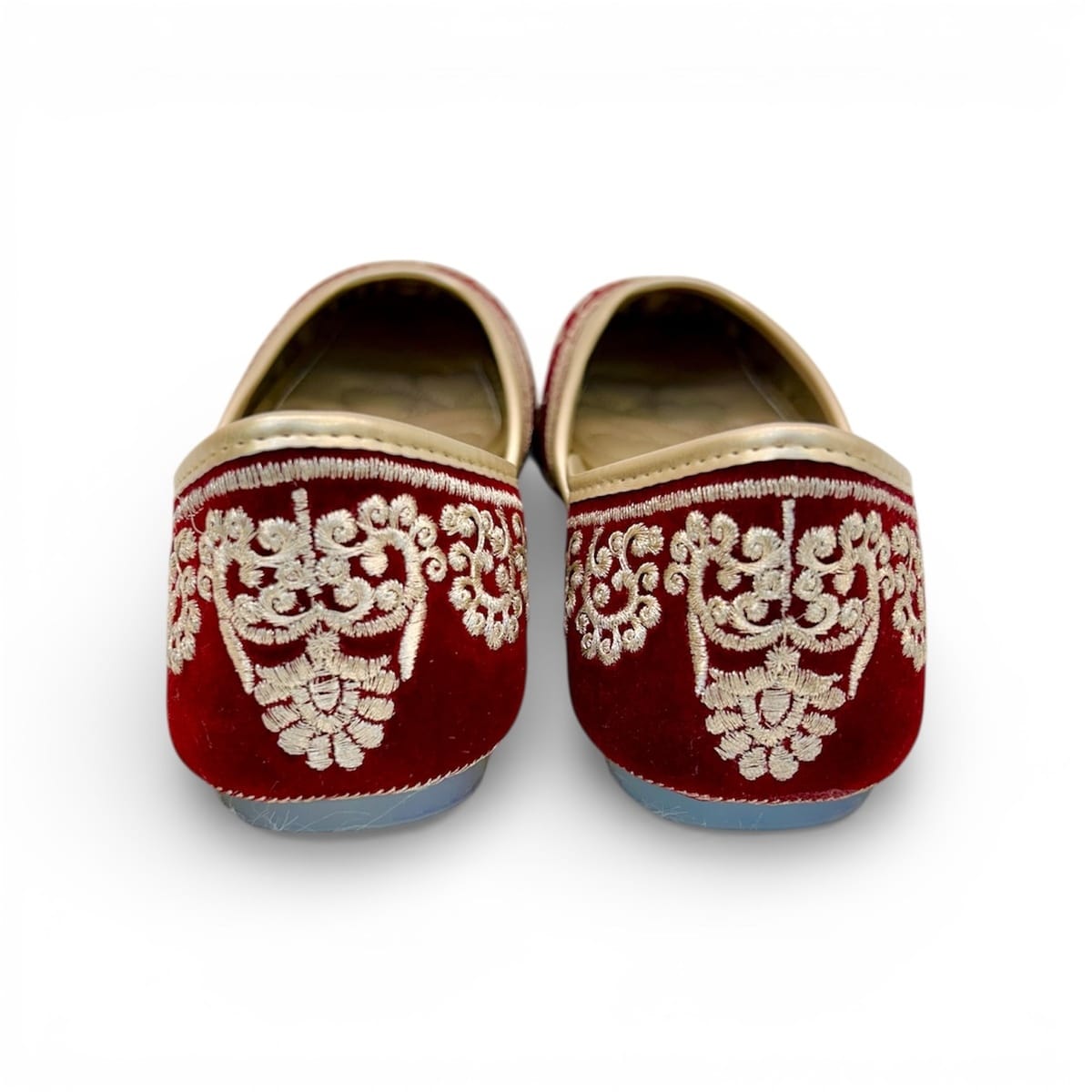 Women’s Maroon Embroidered Punjabi Jutti with Silver Zari Work - Image 4