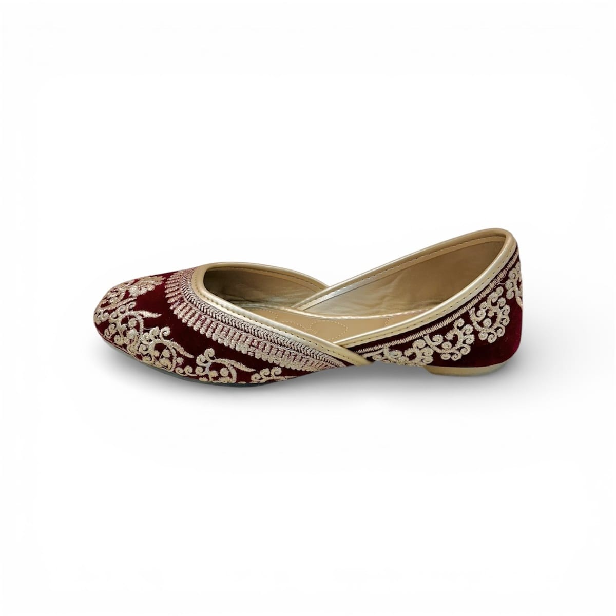Women’s Maroon Embroidered Punjabi Jutti with Silver Zari Work - Image 2